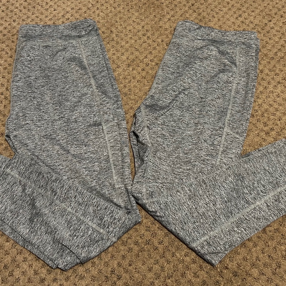Coldwater Creek Grey Athletic Leggings Women’s Large set of 2